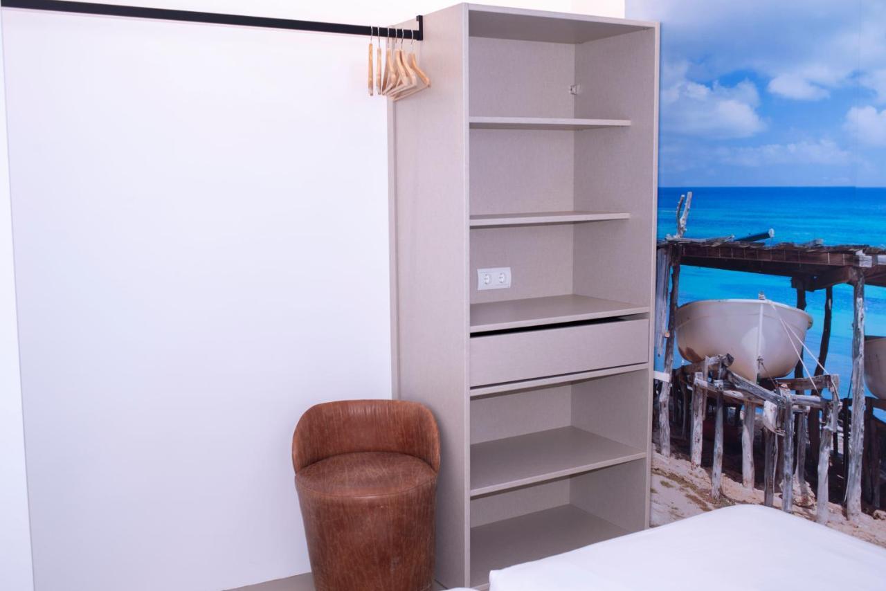 Apartamentos Llobet Ibiza Exterior foto